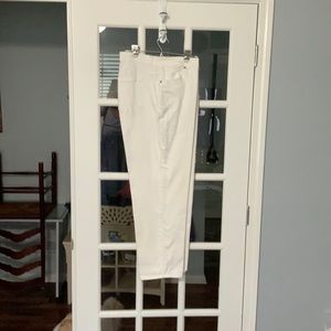 Gloria Vanderbilt Amanda White Jeans